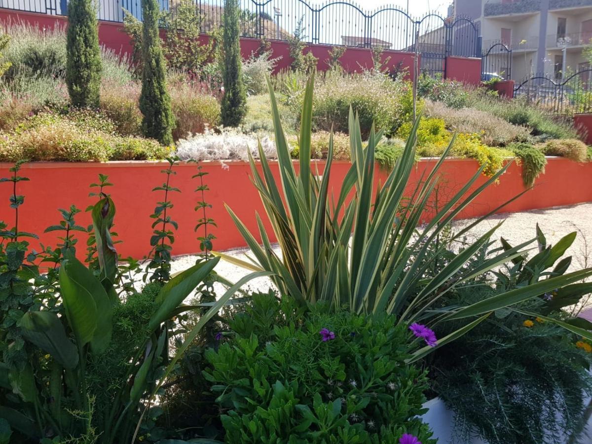 Lilium In B&B Gela Exterior photo
